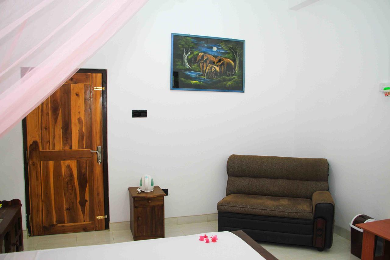 Miracle Home Stay Dambulla Exterior photo